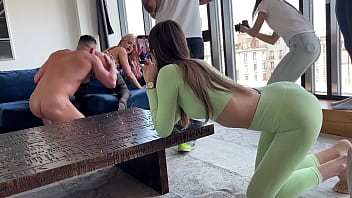 Teenager performs oral fuckfest during backstage assfuck fuckfest gig