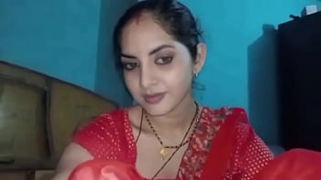 Stepmom's cock-squeezing cooch compared to wife's: Red-hot woman Indian nailing