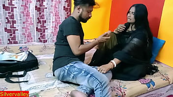 Indian NRI housewife indulges in super-hot hook-up with a faux hard-on and my man's penis, took hold of in clear audio