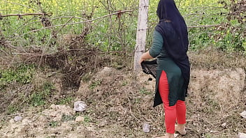 Desi tutor and school damsel indulge in outdoor snatch eating and fuckin'