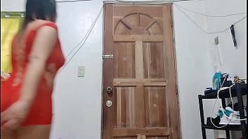 A Filipino delivery man was taken aback by my attire, then seduced and vigorously torn up me with ass-fuck sex, resulting in a inward climax