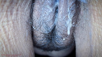 Strong inward orgasm experience with a voluptuous first-timer