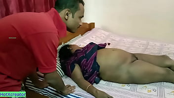 Jaw-dropping Indian housewife caught in the act with a thief